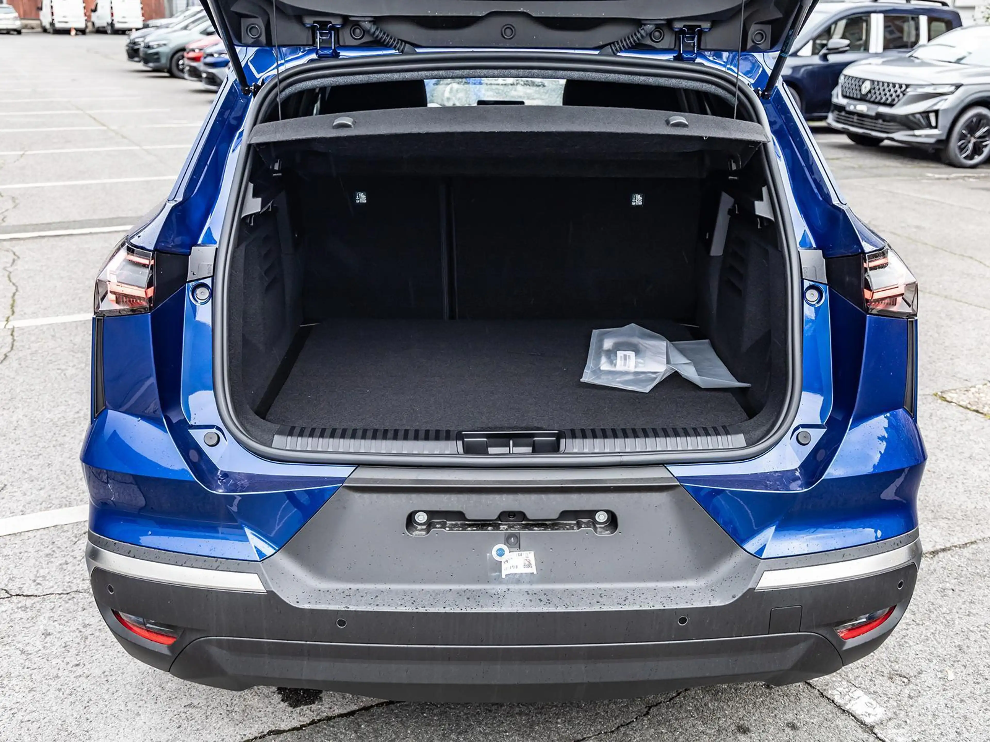Renault Symbioz Techno Mild Hybrid 140 EDC NAVI SHZ PDC — photo 10