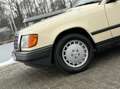 Mercedes-Benz 280 200-280 230 E 65.000km! Gelb - thumbnail 39