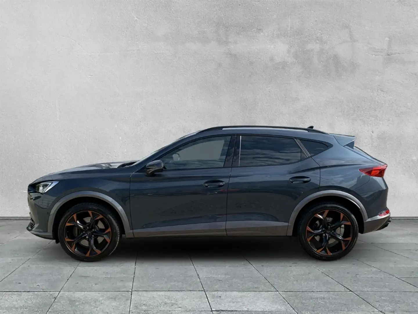 CUPRA Formentor 2.0 TSI 4Drive VZ BEATS+AHK+RFK+KESSY Grau - 2