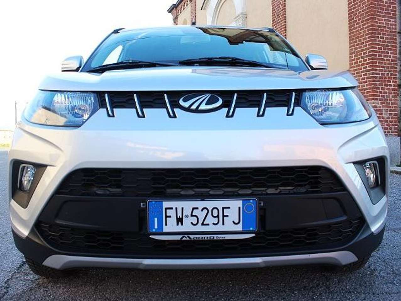 Mahindra KUV100 1.2 K8 bifuel IBRIDA BGPL SUV 57.000KM COME NUOVO