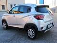 Mahindra KUV100 1.2 K8 bifuel IBRIDA B\GPL SUV 57.000KM COME NUOVO Silber - thumbnail 16