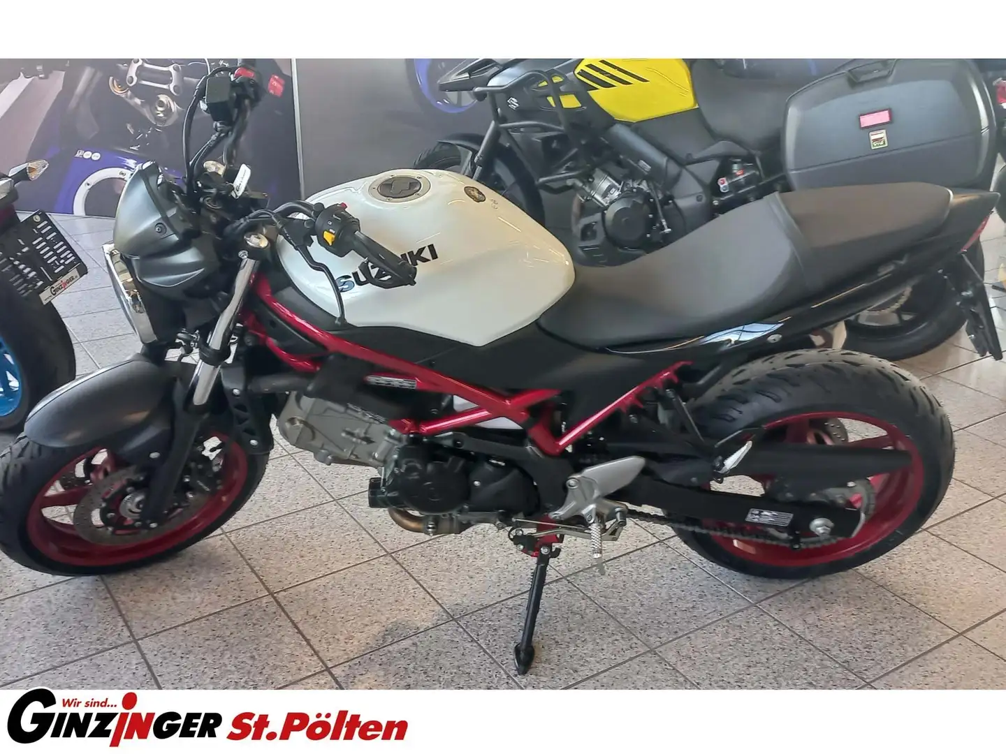 Suzuki SV 650 Weiß - 1