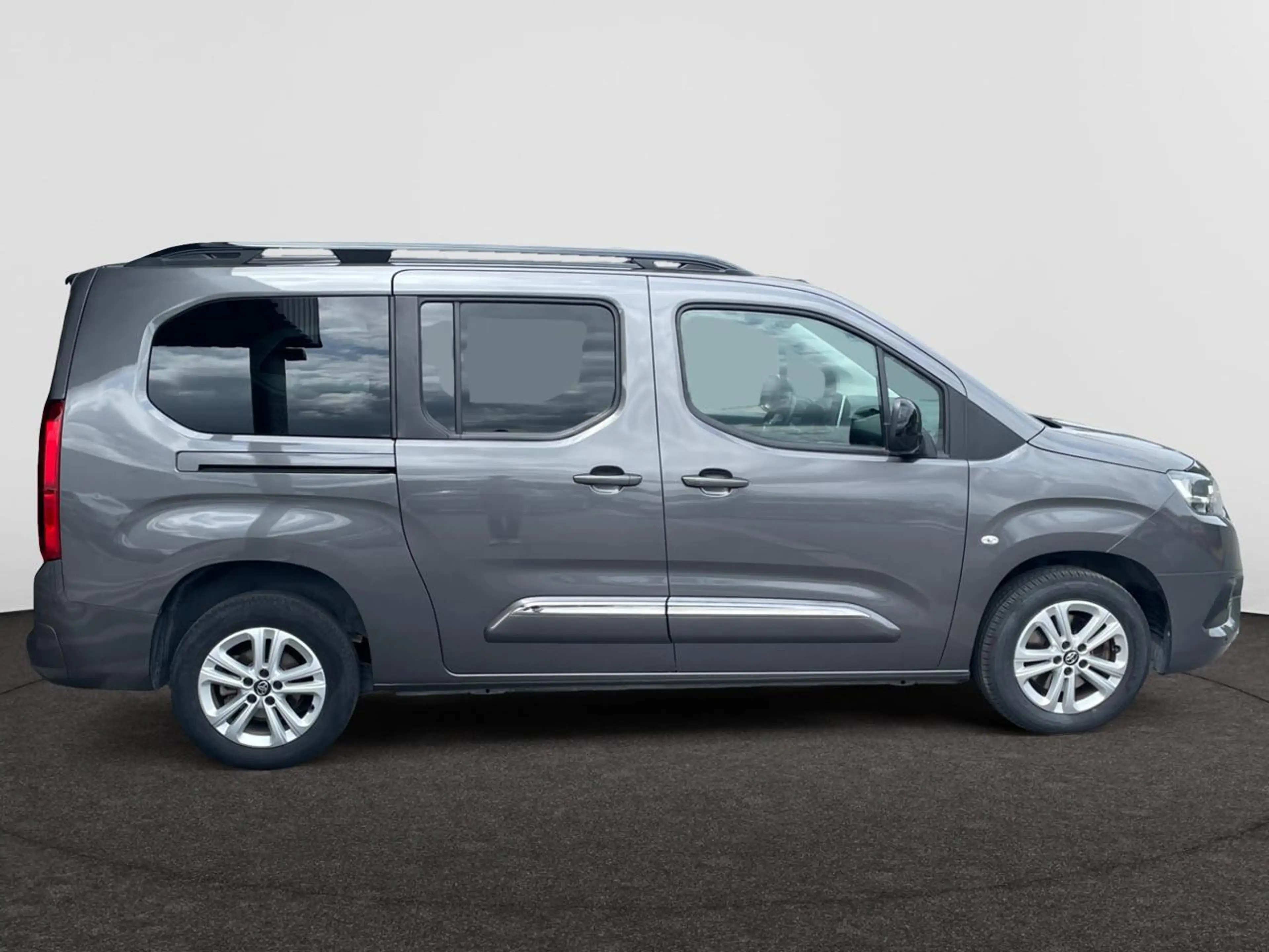 Toyota Proace City — photo 7