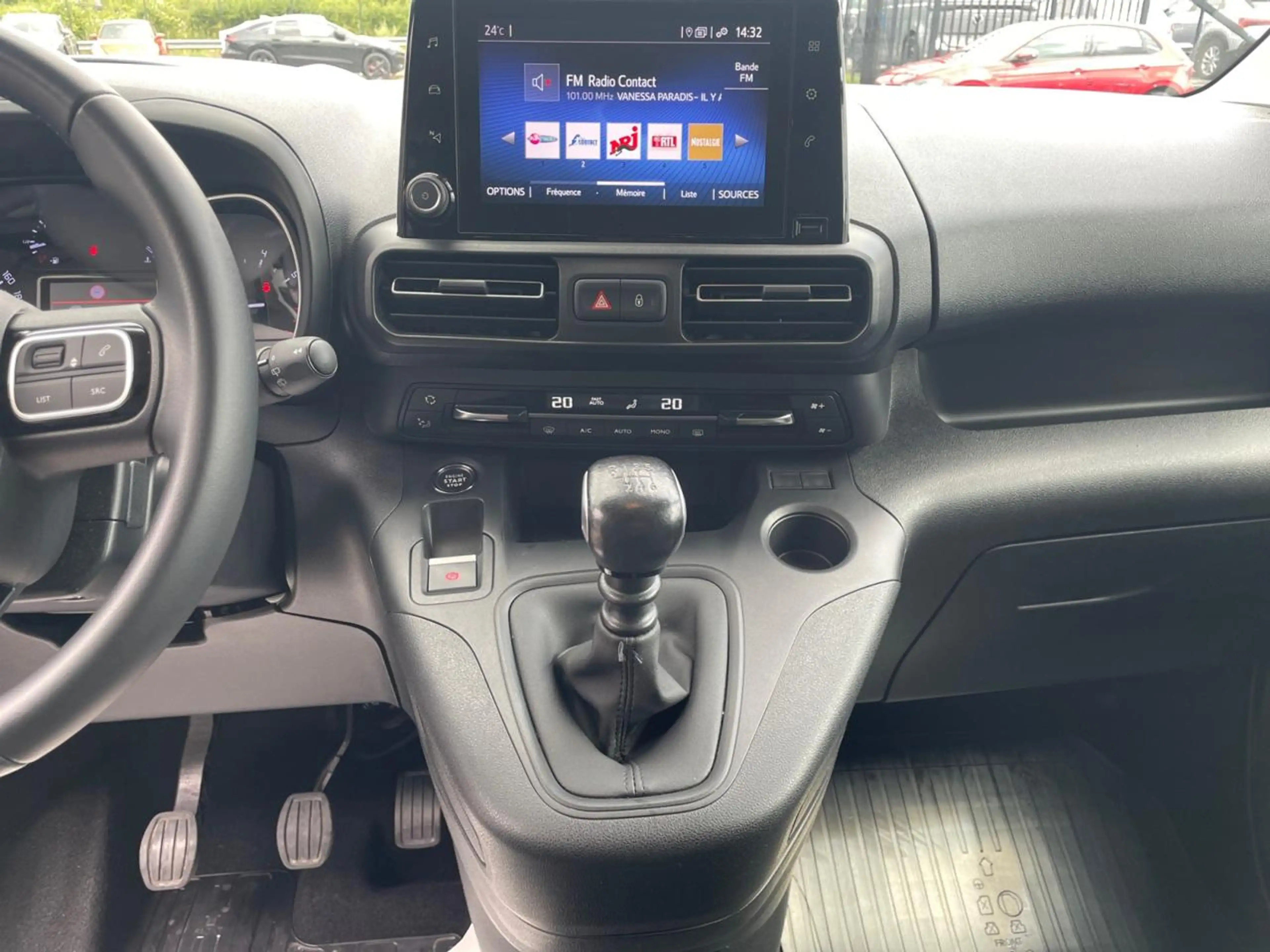 Toyota Proace City — photo 11