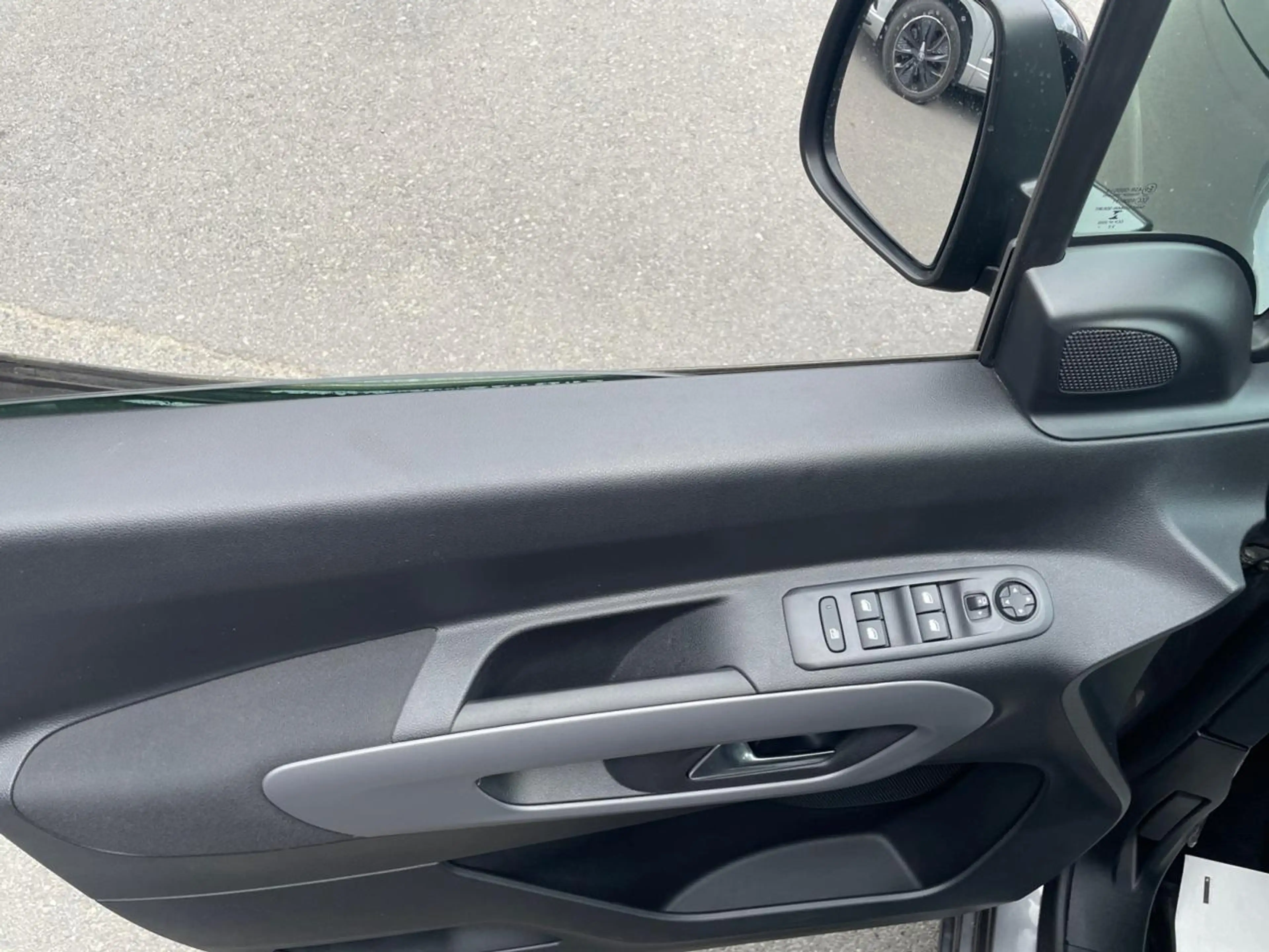 Toyota Proace City — photo 15