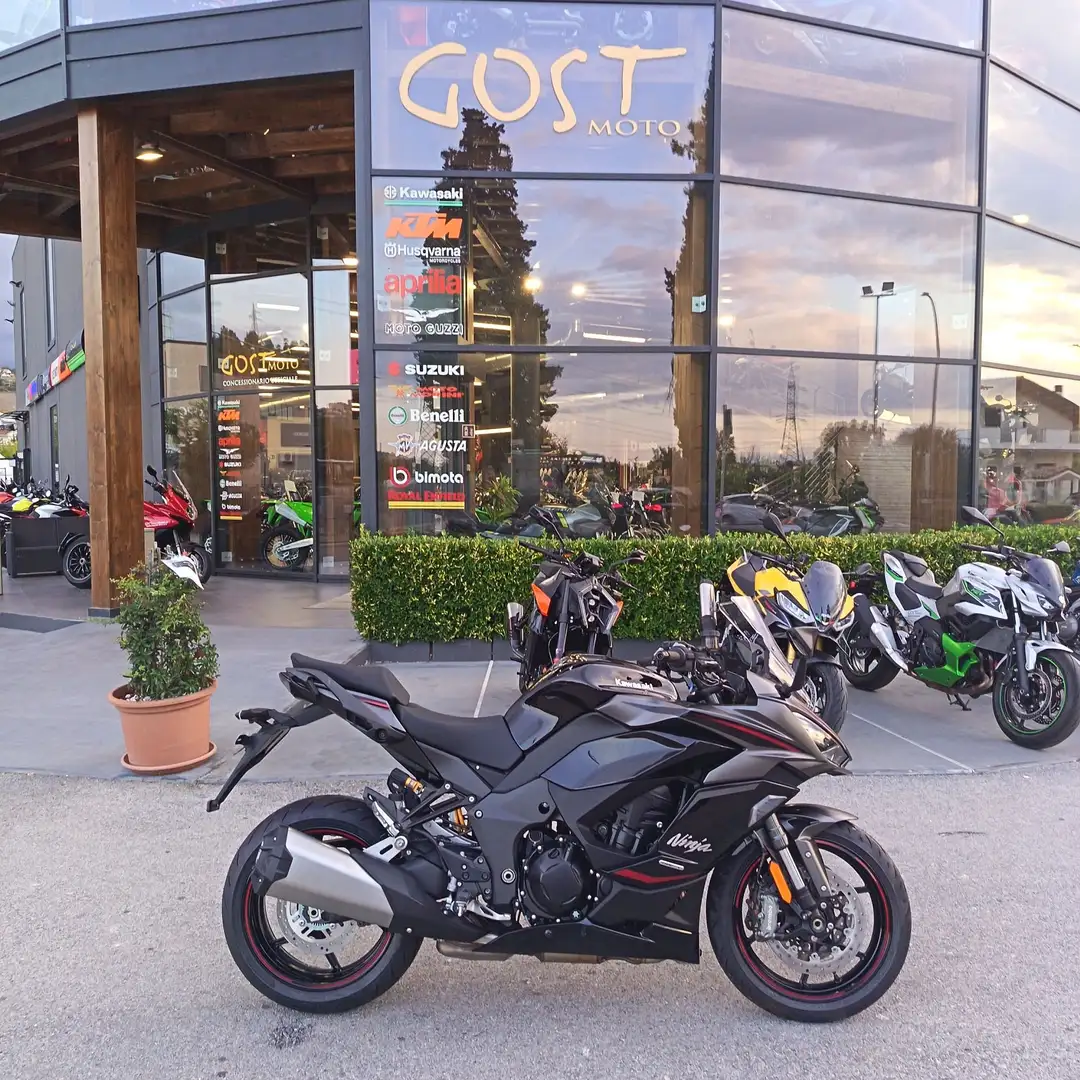 Kawasaki Ninja 1100SX SE SE - 1