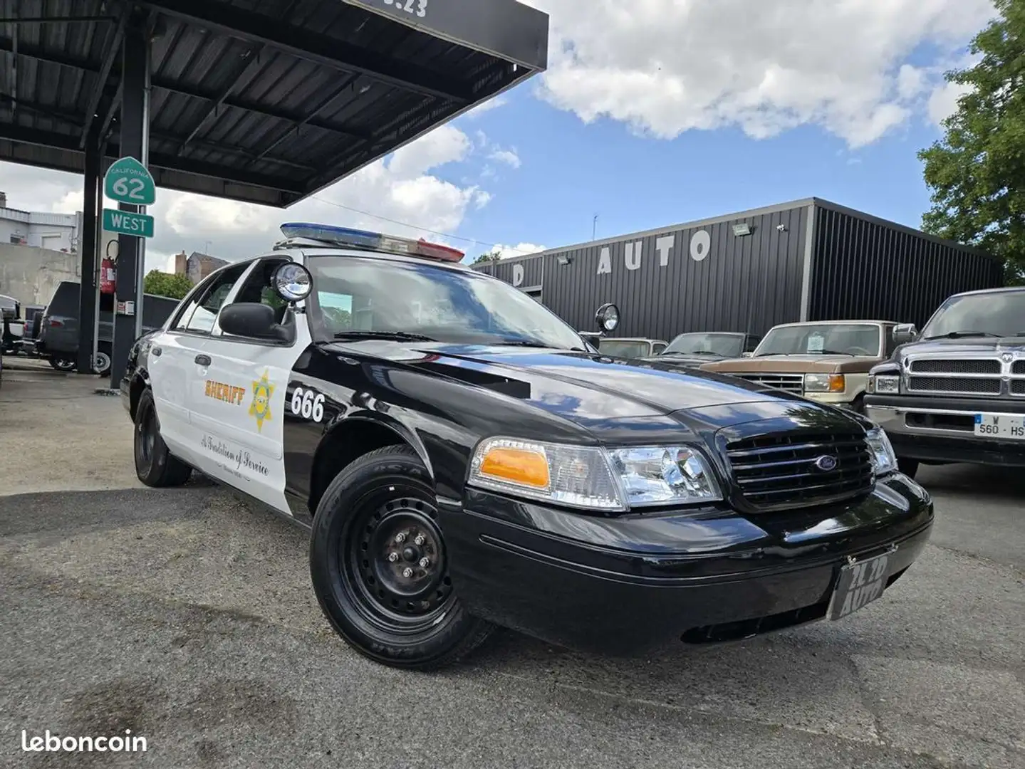 Ford Crown Police Interceptor 4.6 V8 Negru - 2