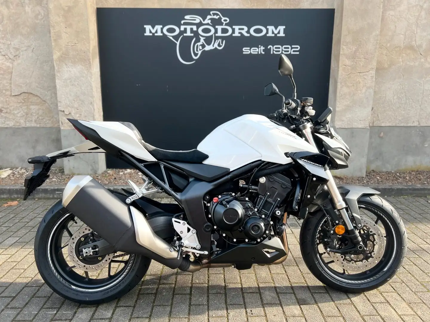 Honda CB 1000 Hornet  6 Jahre Garantie Білий - 2