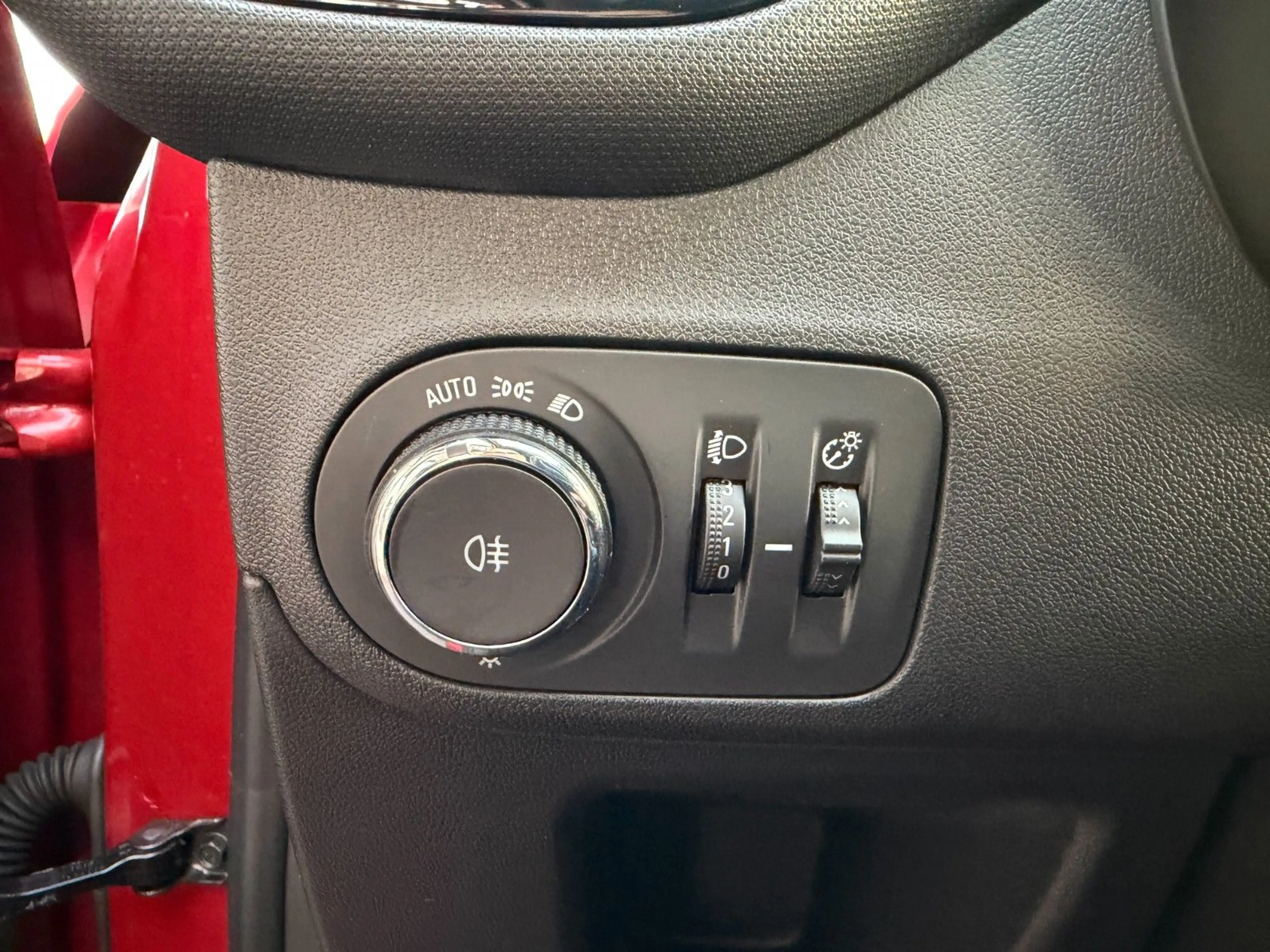 Opel Crossland X 1,2 Turbo Edition S/S+PDC+NAVI — photo 14