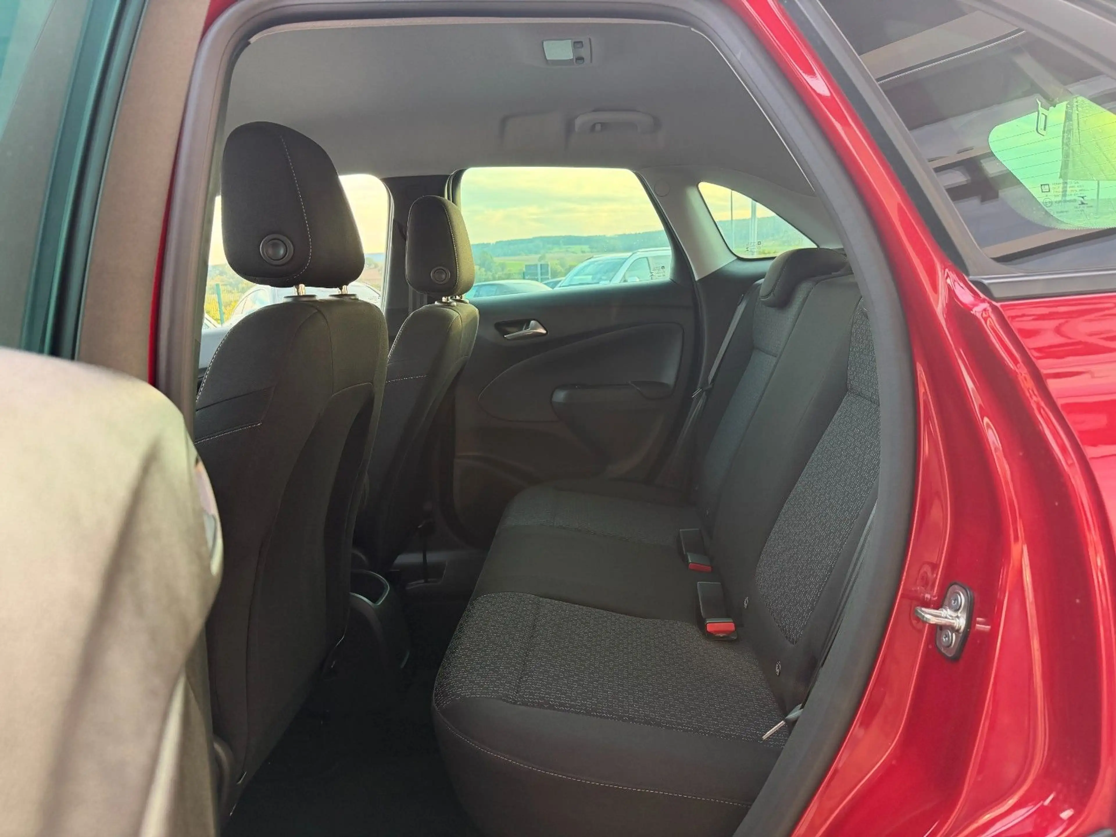 Opel Crossland X 1,2 Turbo Edition S/S+PDC+NAVI — photo 11