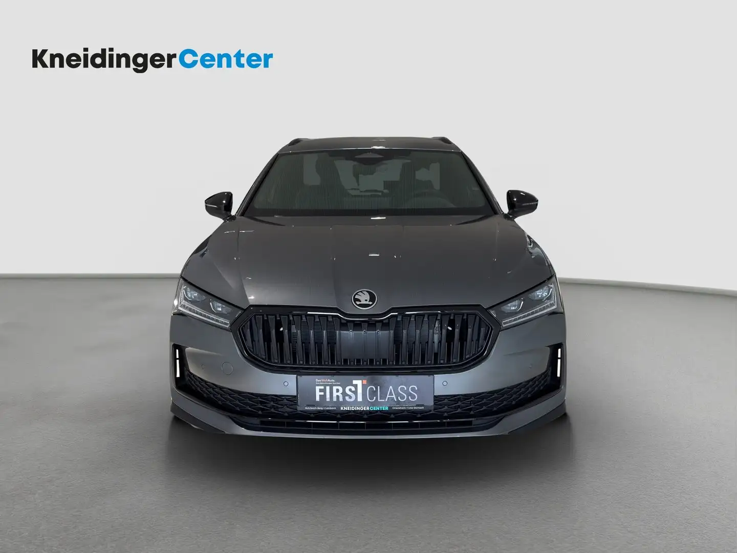 Skoda Superb Sportline TDI DSG Grau - 2