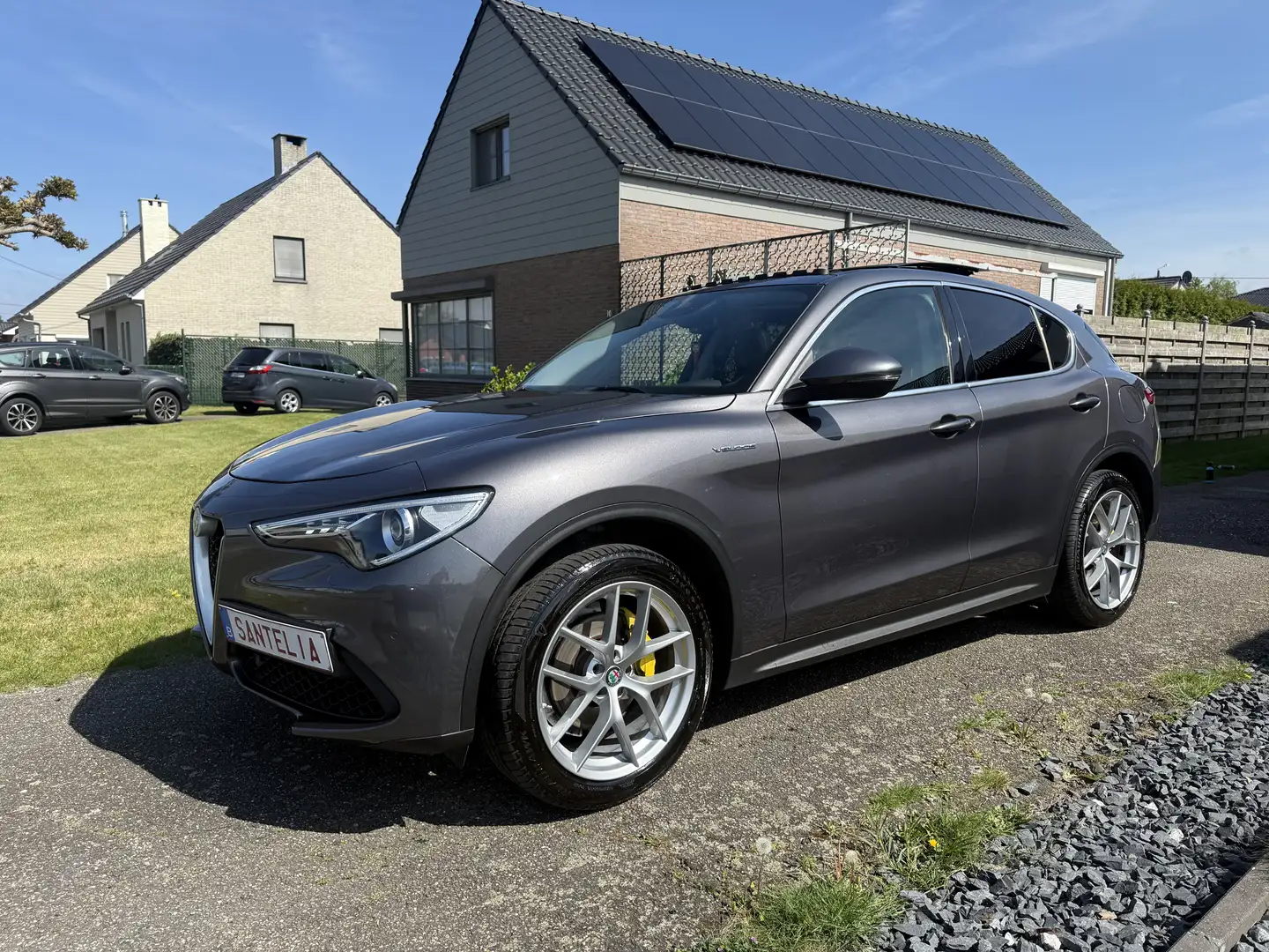 Alfa Romeo Stelvio 2.0 Turbo 16V AT8-Q4 First Edition - 1