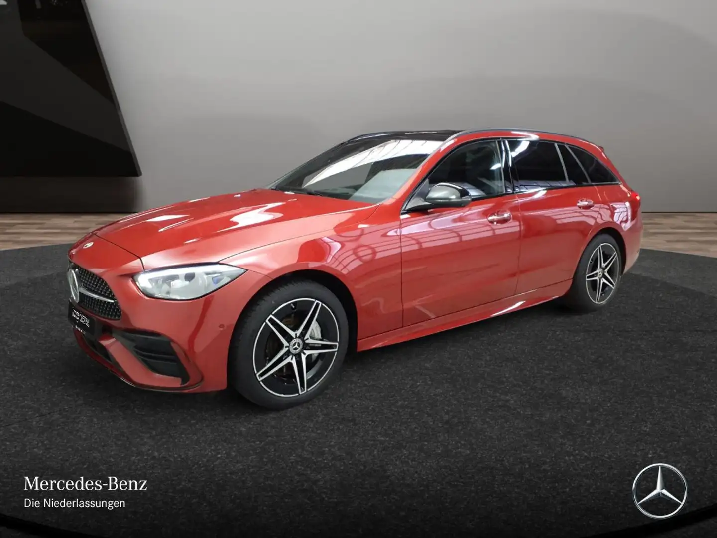 Mercedes-Benz C 300 e T AMG+NIGHT+PANO+360+BURMESTER+KEYLESS+9G Rot - 2