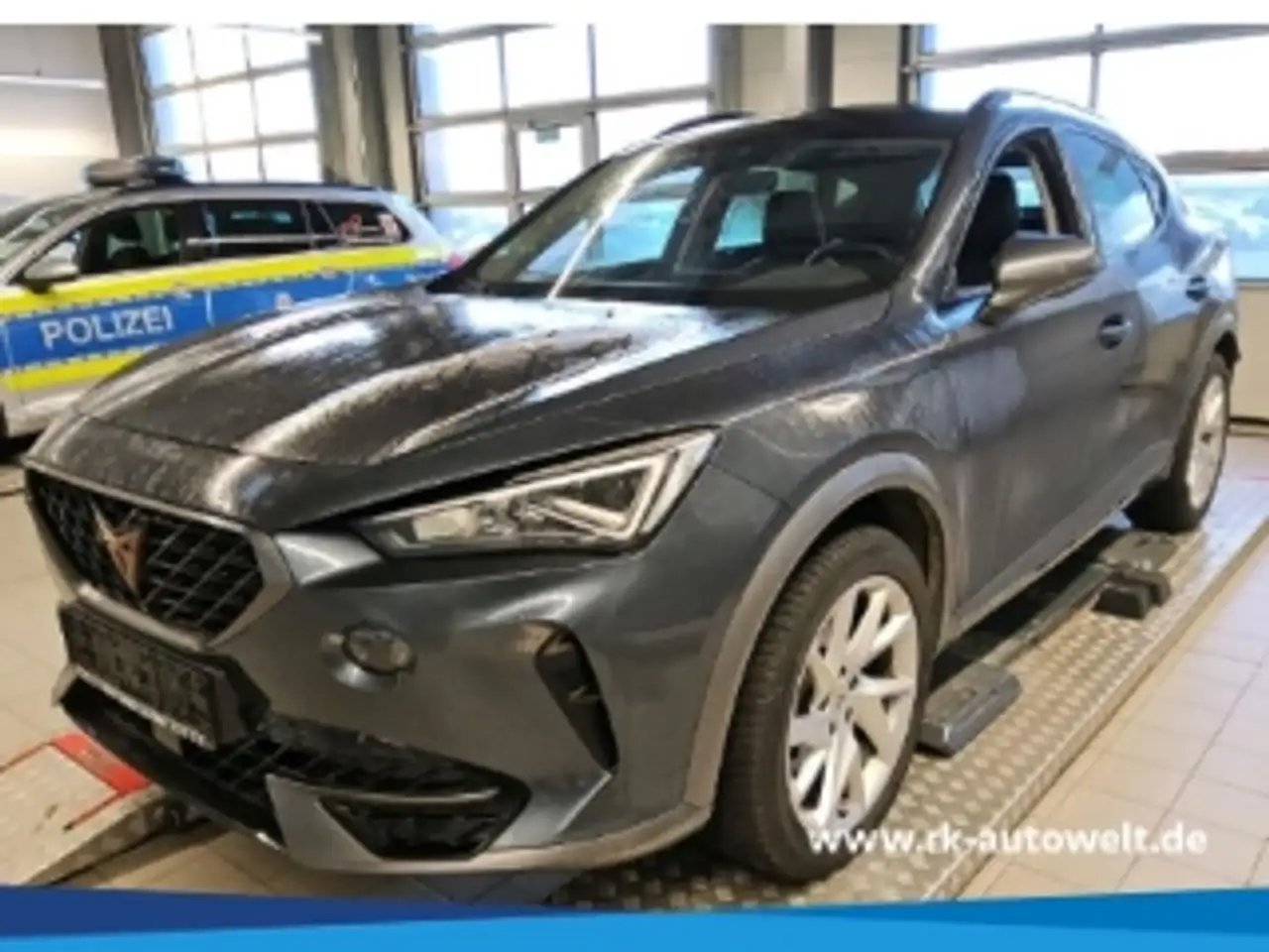 CUPRA Formentor 1.4 e-HYBRID Navi Digitales Cockpit LED ACC Allwet