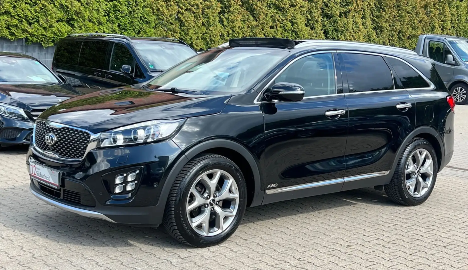 Kia Sorento Platinum Edition 4WD AUT.-7SITZER-PANO- Schwarz - 1