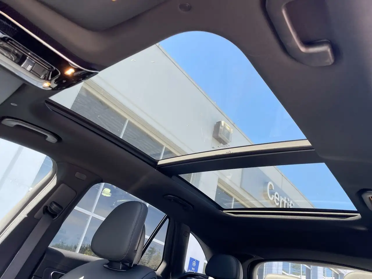 Mercedes-Benz GLC fotografie Mercedes-Benz GLC