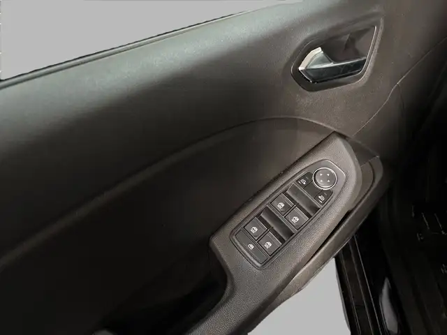 Renault Clio view 13