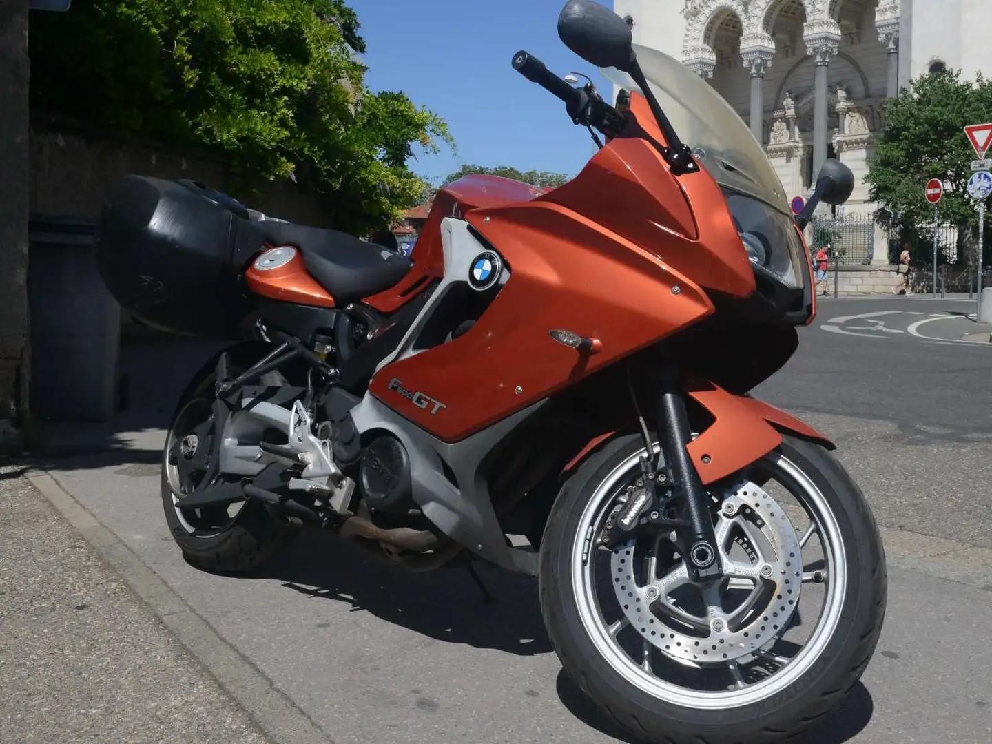 BMW F 800 GT Oranžová - 1