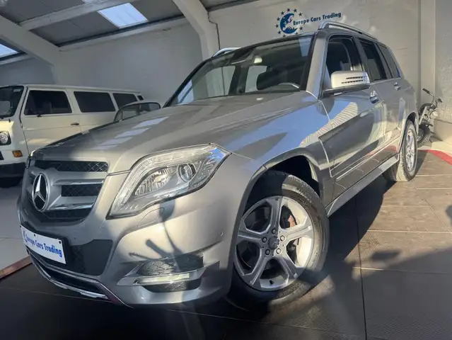 Mercedes-Benz GLK 220 220 2.2CDI 140CH BVA PHASE 2 PREMIERE MAIN CUIR XENON GPS GAR 12M