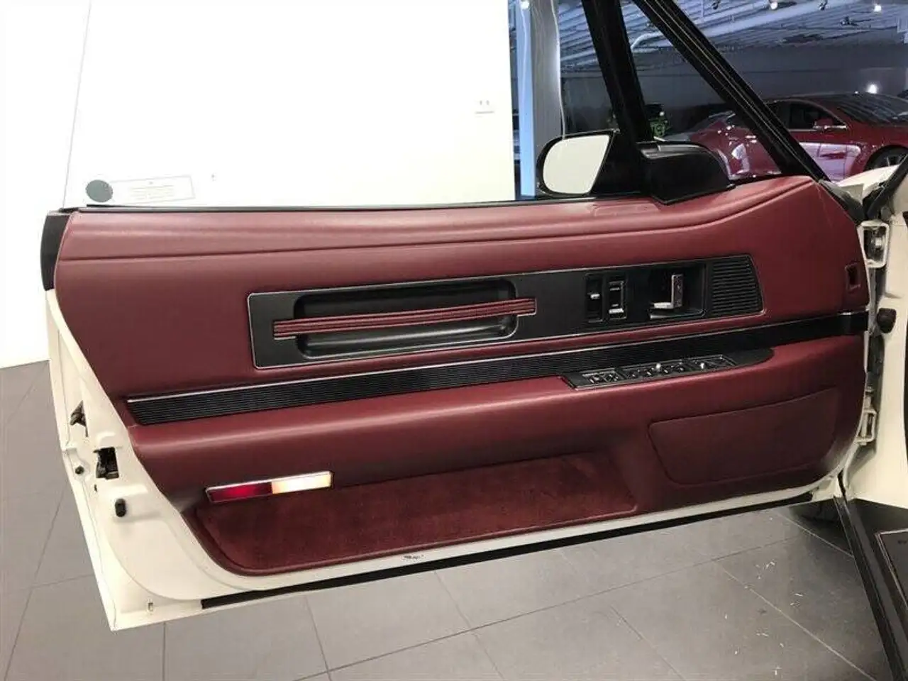 Buick Reatta photo Buick Reatta