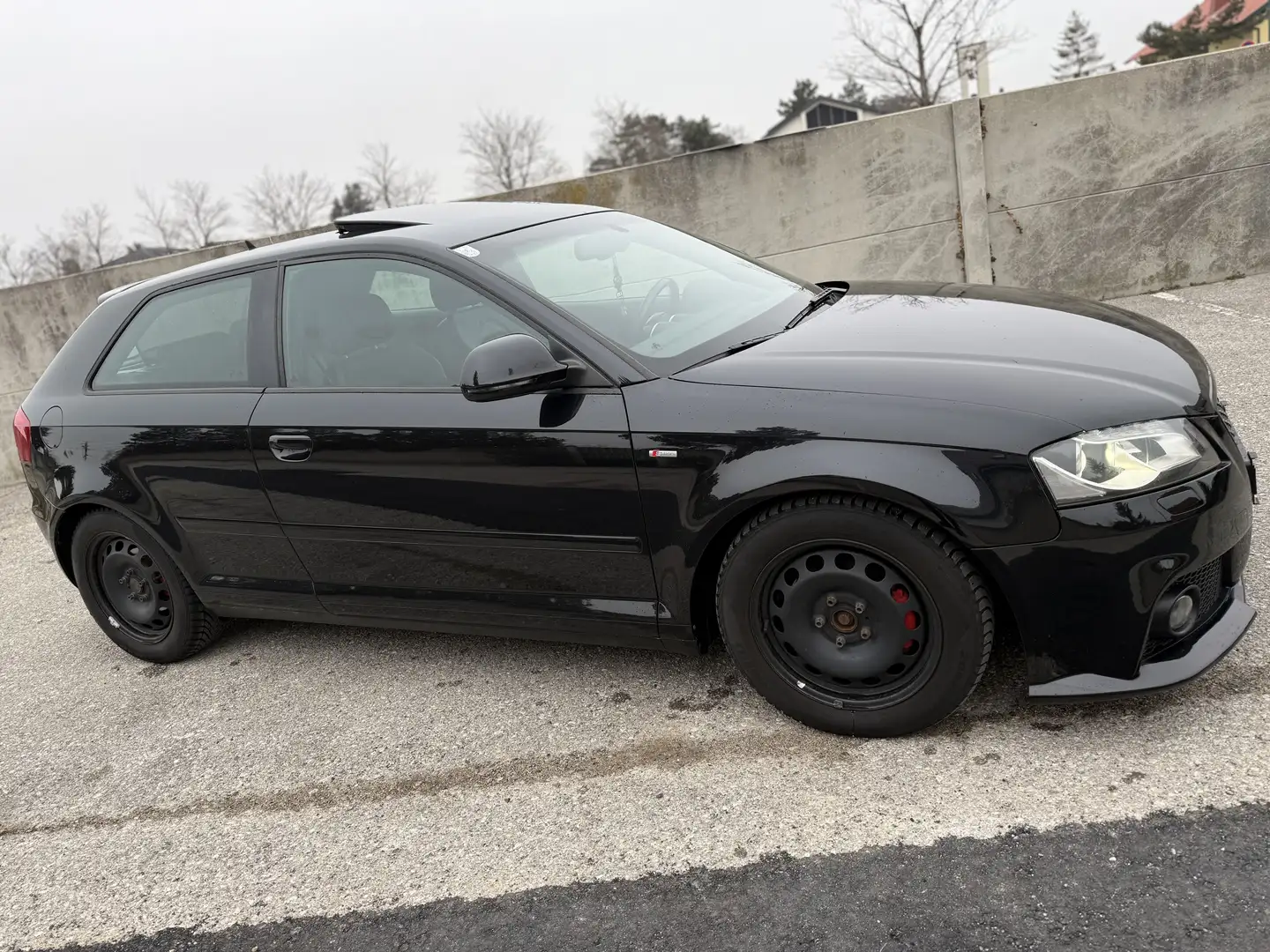 Audi A3 1,8 TFSI Attraction S-tronic Schwarz - 2