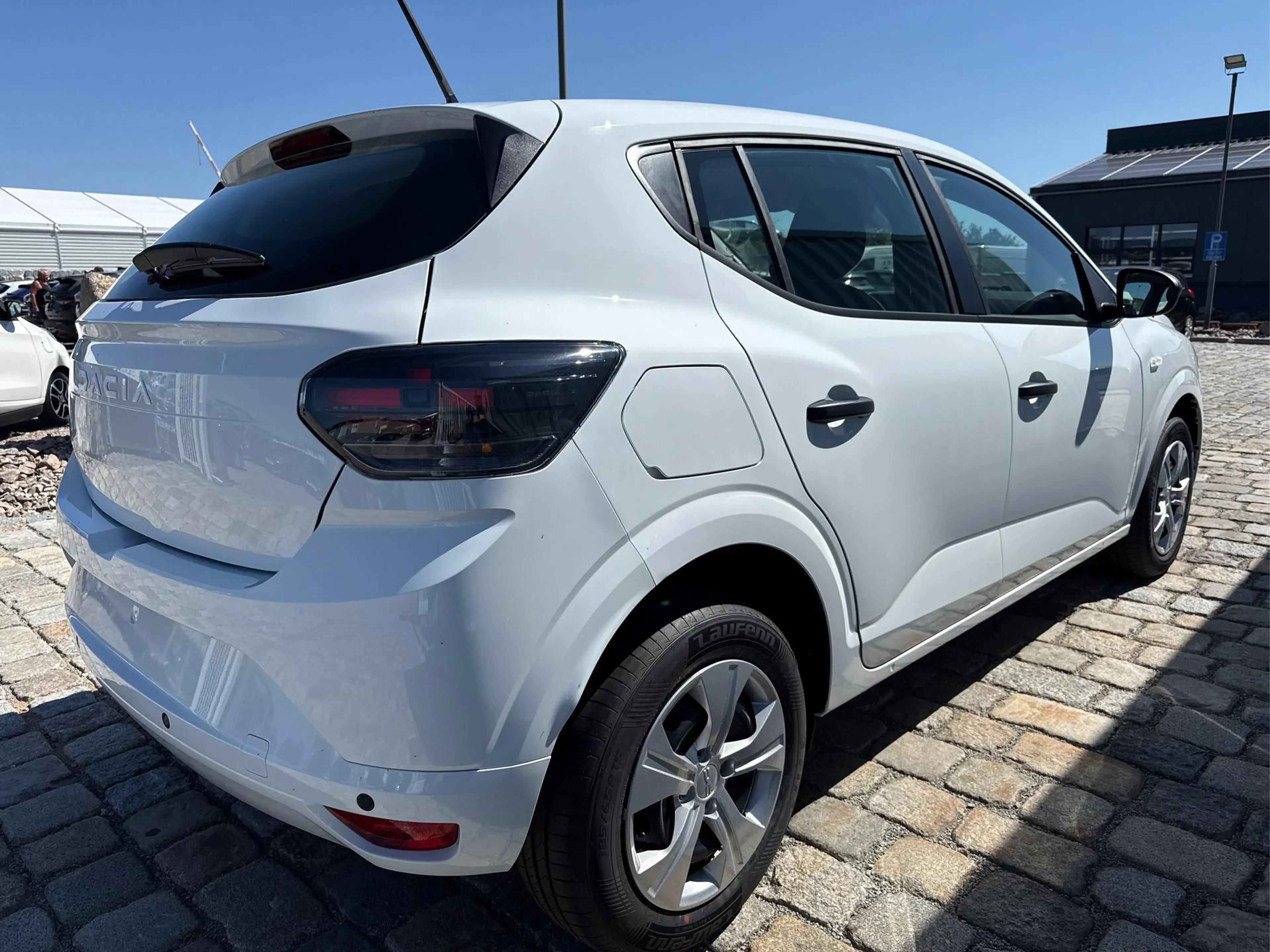 Dacia Sandero Essential 1,0 100 TCe 74 kW/100 PS-6 Gang-MJ 20... — photo 6