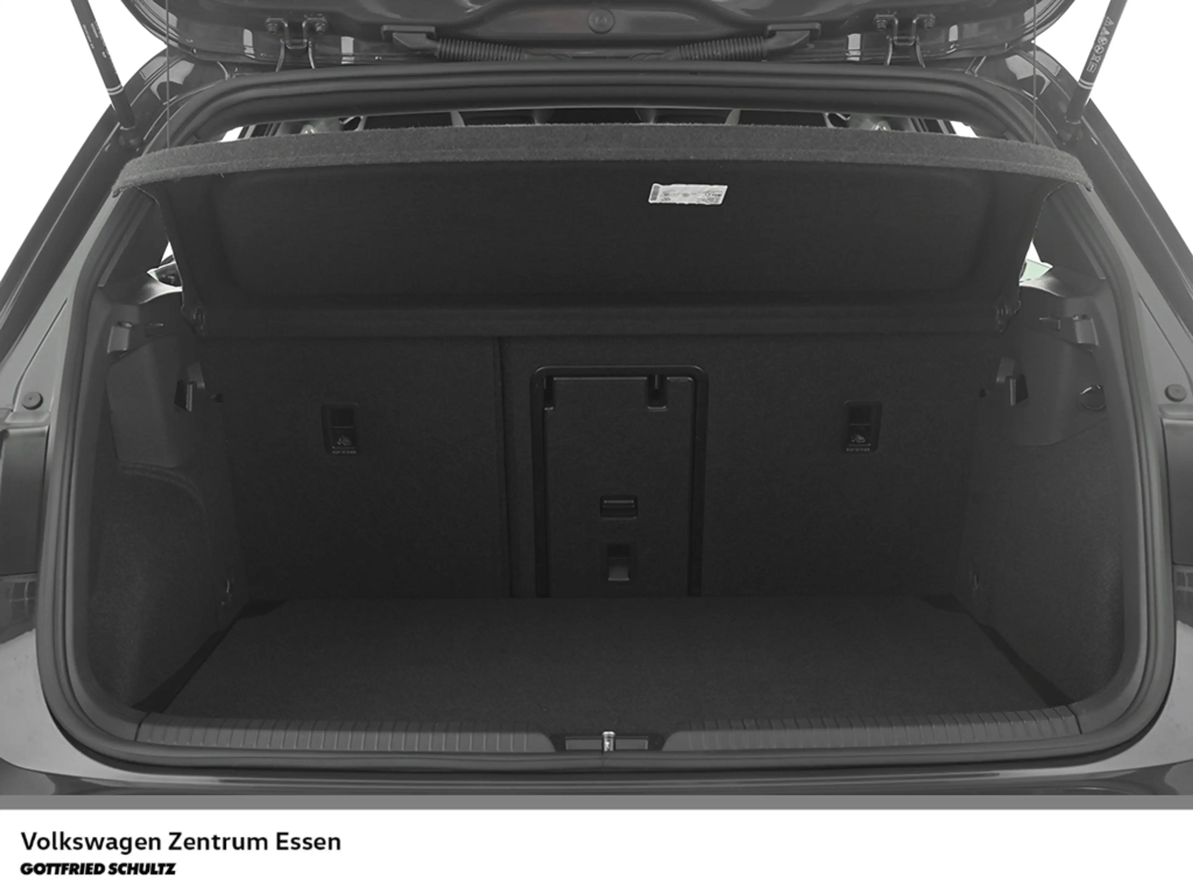 Volkswagen Golf R -Line eTSI DSG LED R-Kamera Sitzhzg PDC — photo 9