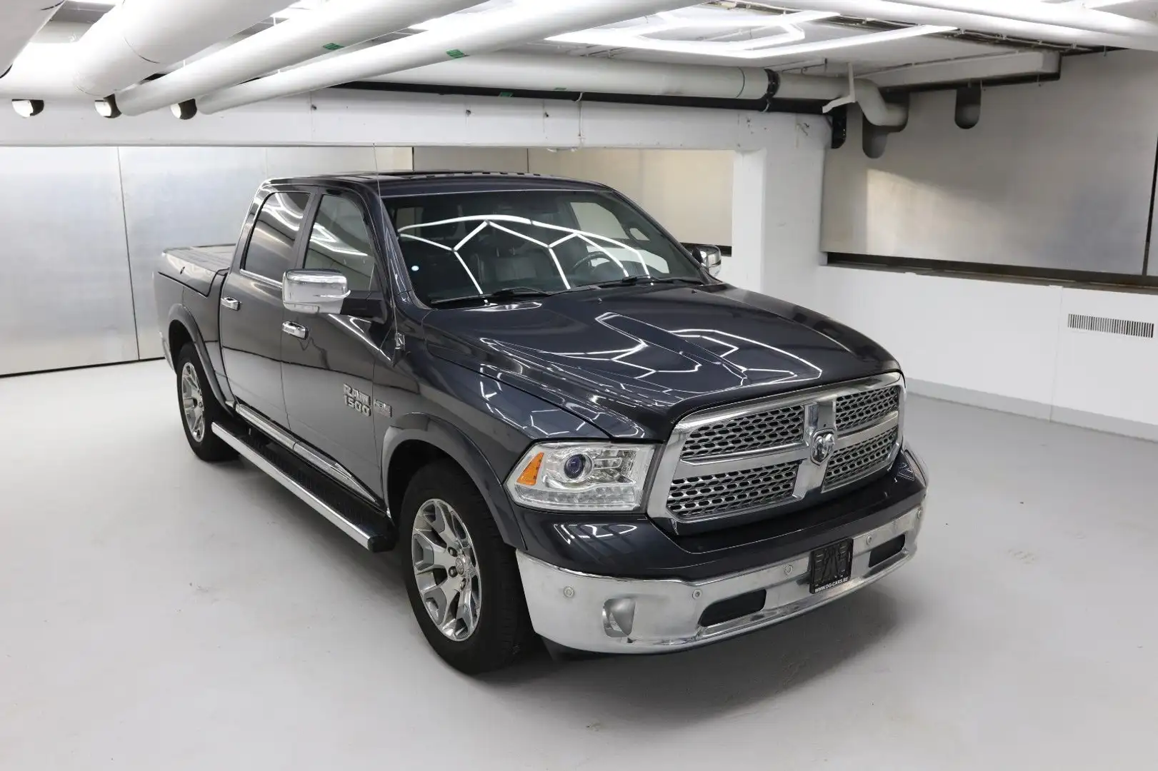 Dodge RAM 5,7 V8 4x4 Limited LPG 1.Hand Nero - 2