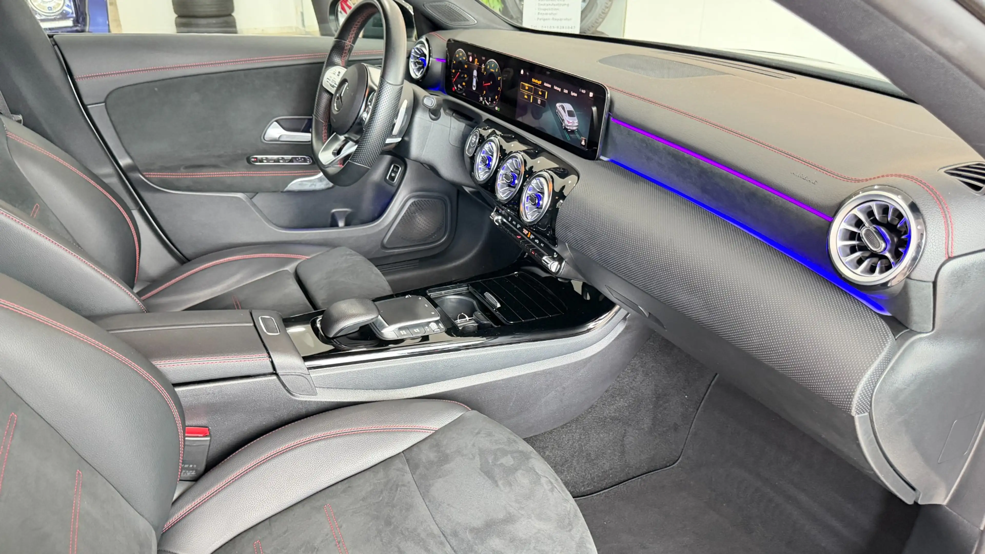 Mercedes-Benz CLA 200 9G AMG-LINE* Kamera-Ambiente — photo 11