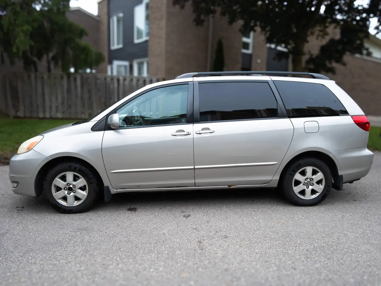 Toyota Sienna fotografie Toyota Sienna