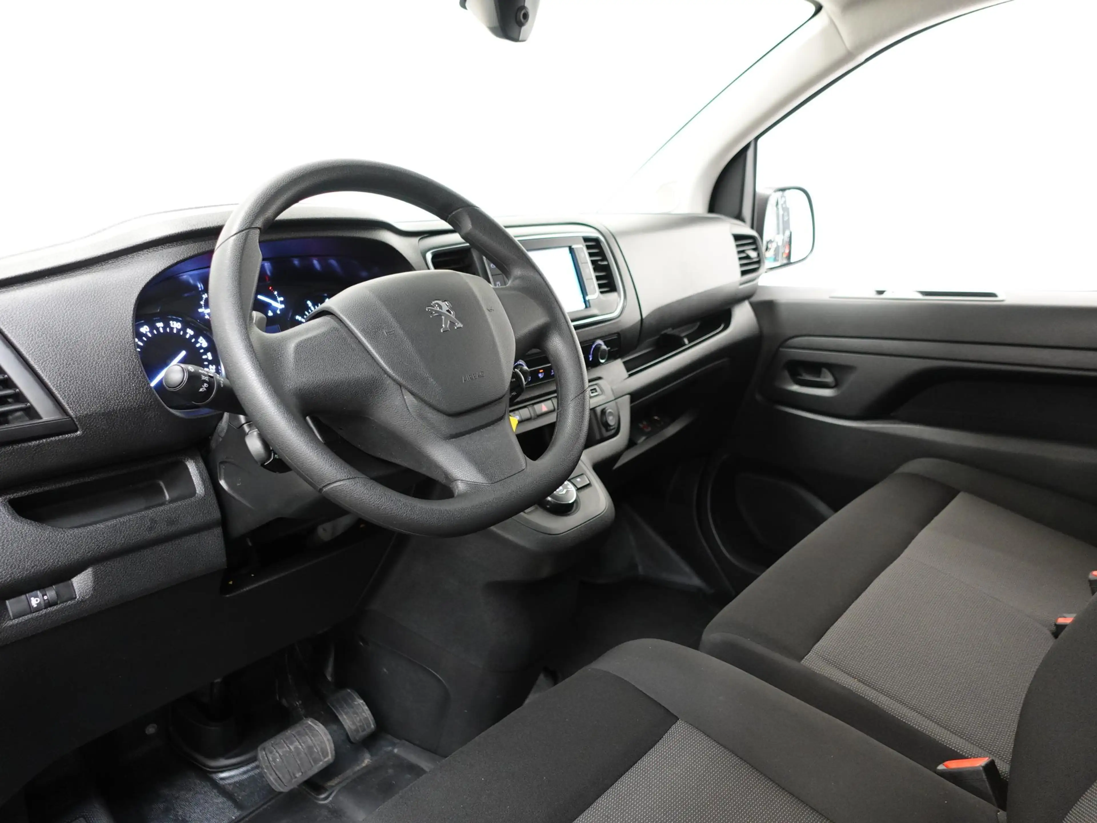 Peugeot Expert 145pk L3 Automaat Navigatie Trekhaak Carplay Cruis — photo 2