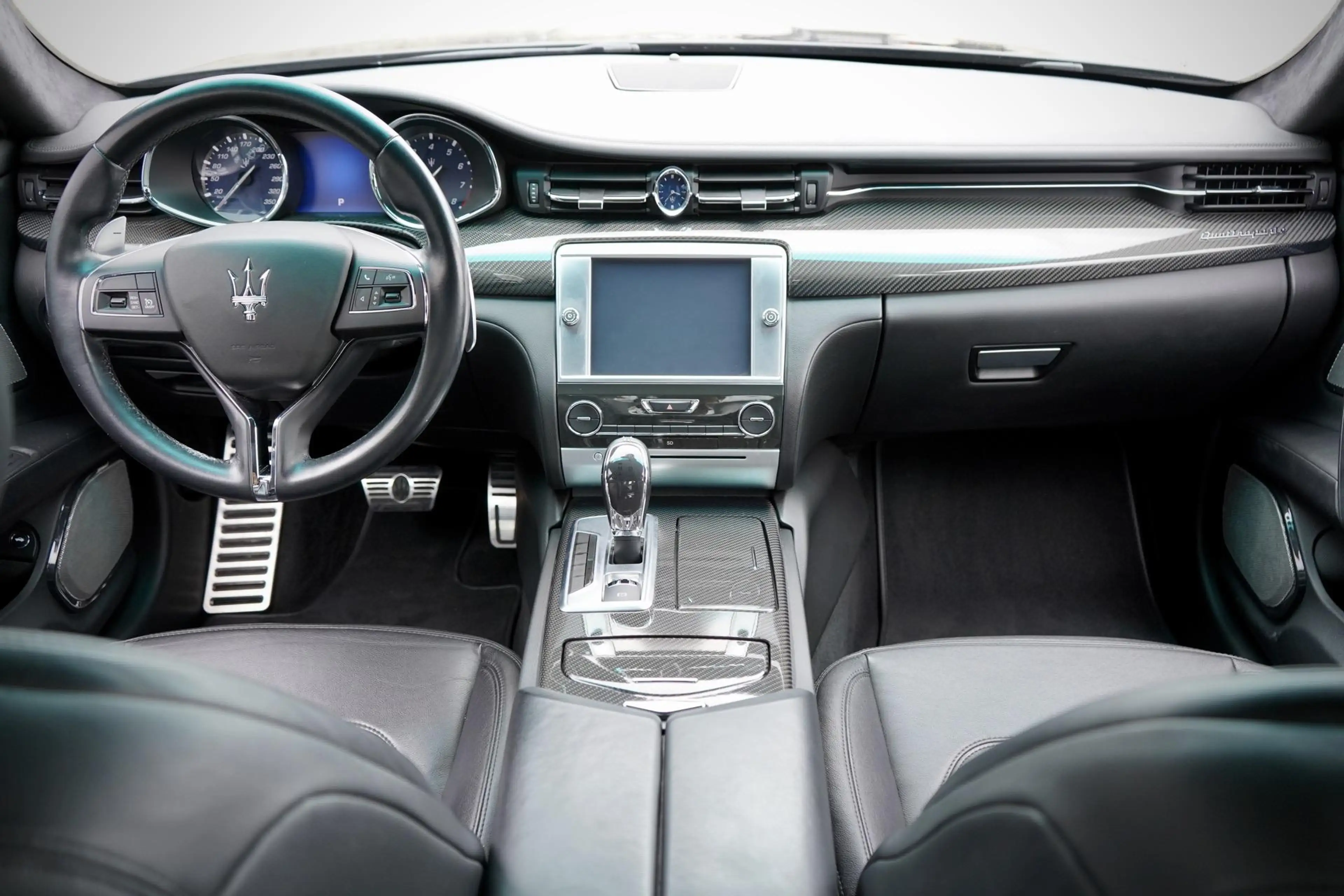 Maserati Quattroporte 3.8 V8 GTS — photo 3