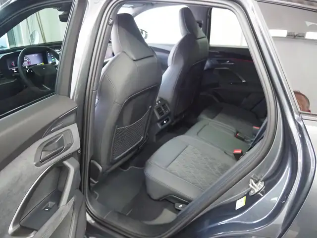 Audi Q5 SUV TDI quattro 150 kW Ansicht 23