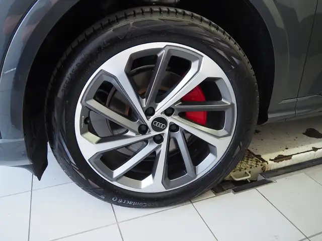 Audi Q5 SUV TDI quattro 150 kW Ansicht 5