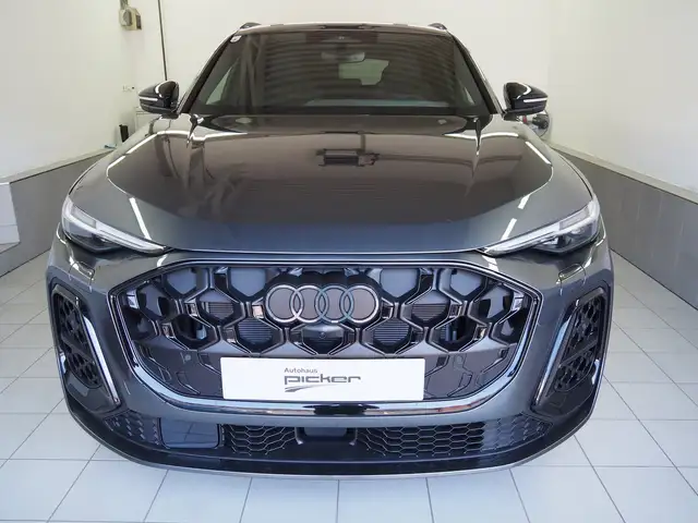 Audi Q5 SUV TDI quattro 150 kW Ansicht 2