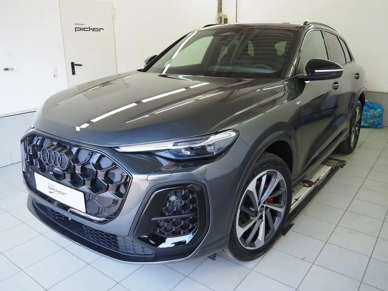 Audi Q5 SUV TDI quattro 150 kW