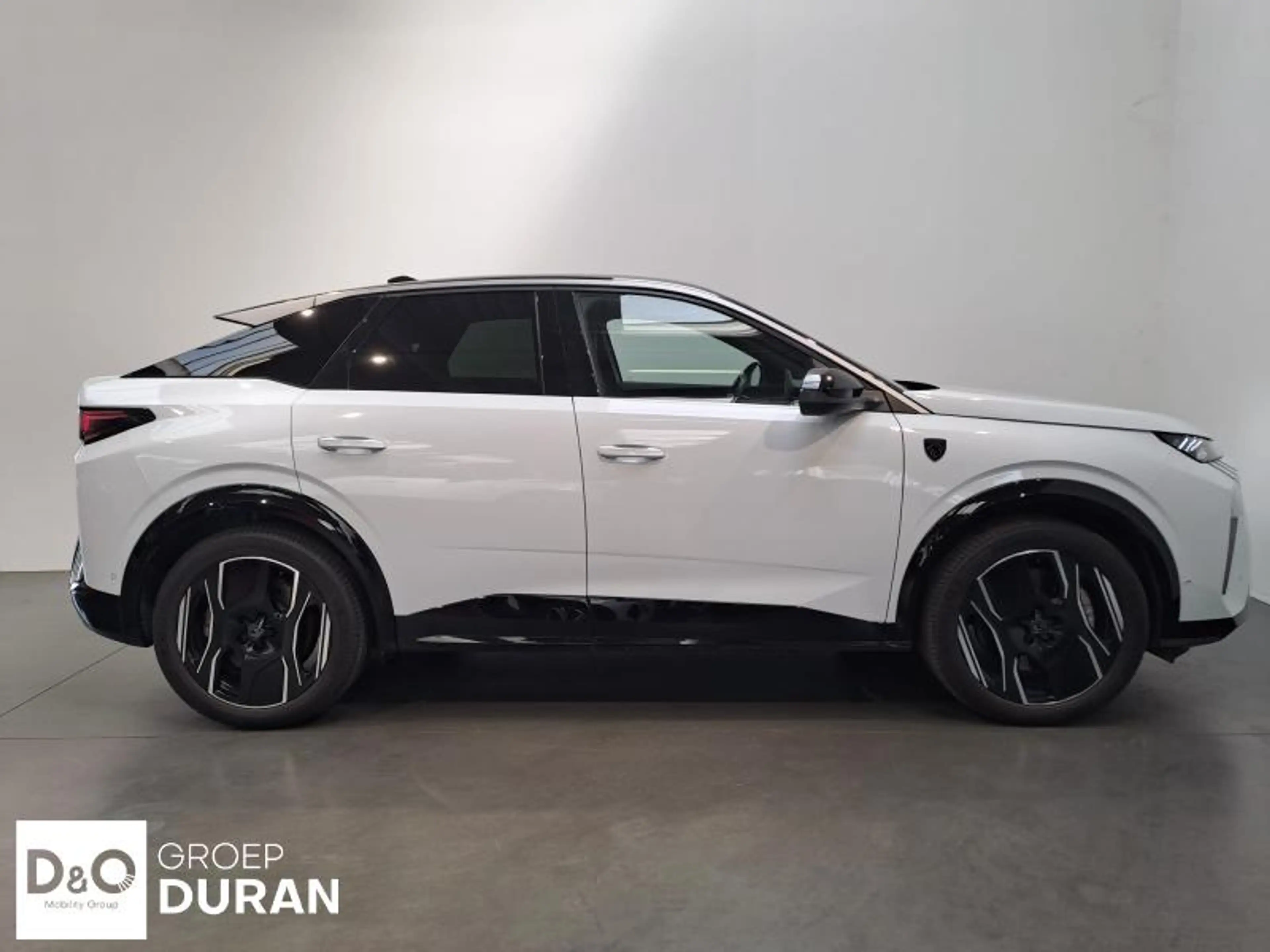 Peugeot 3008 GT 73KWH — photo 6