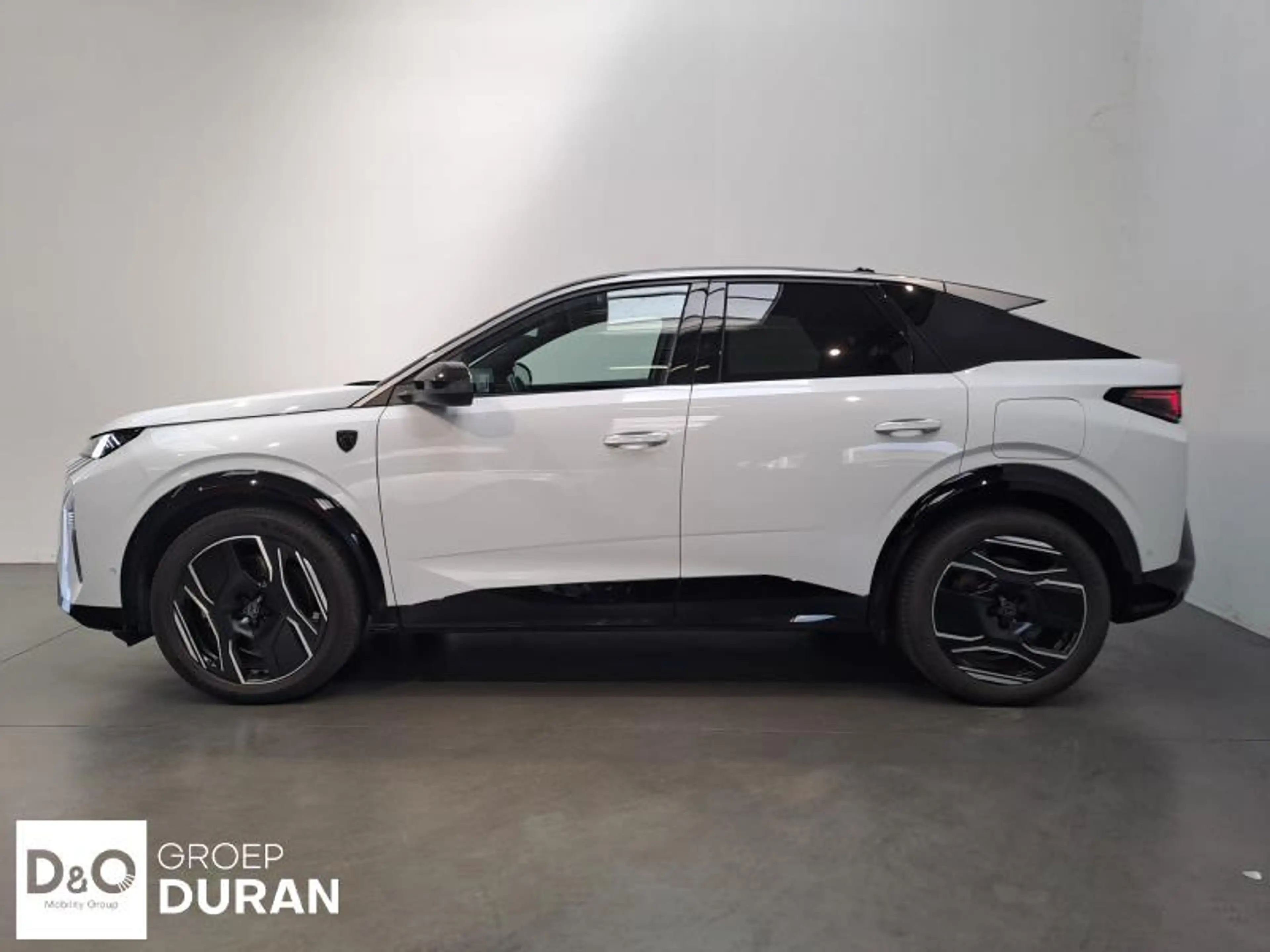 Peugeot 3008 GT 73KWH — photo 2