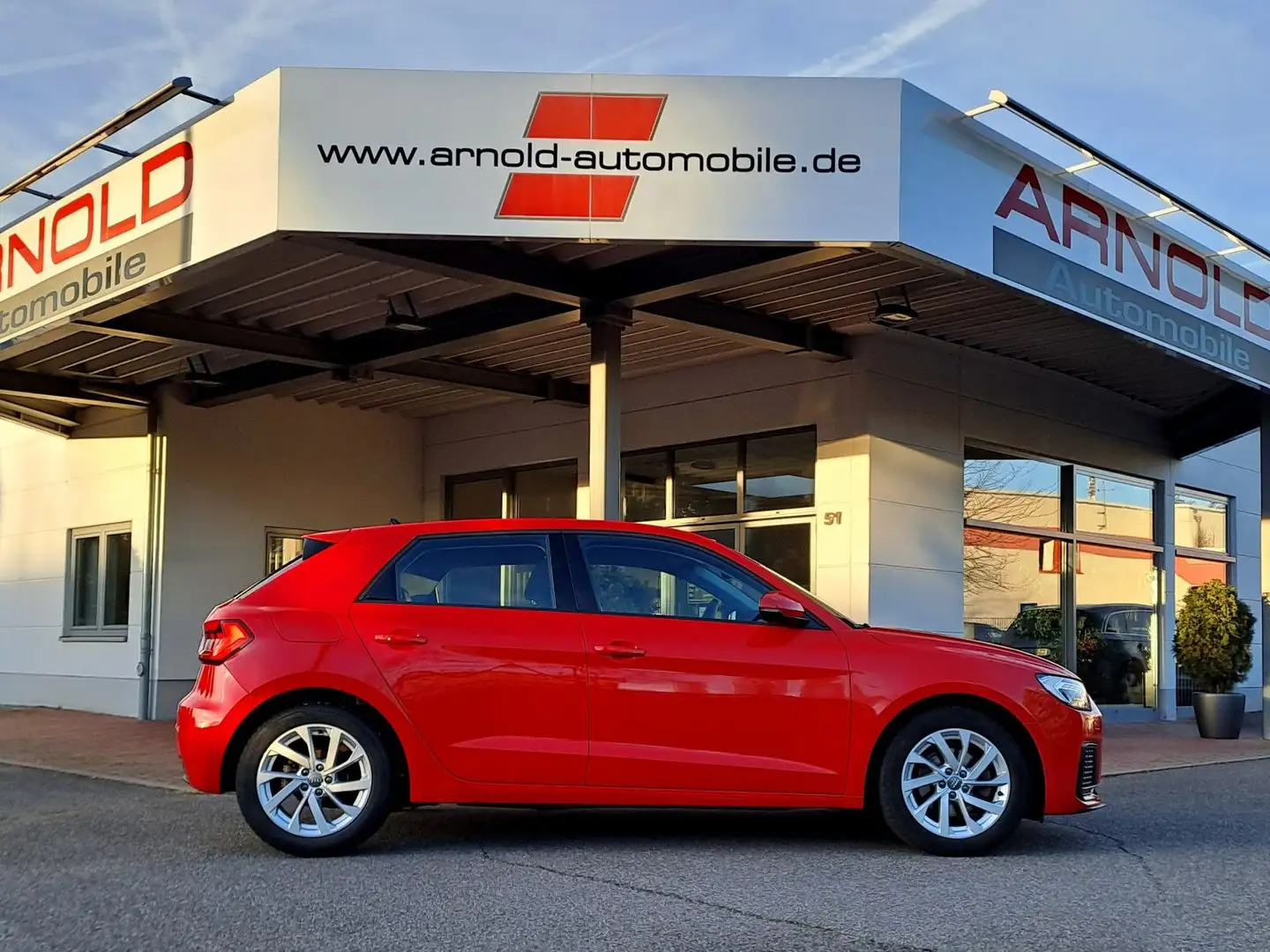 Audi A1 Sportback 30 TFSI advanced Rot - 2