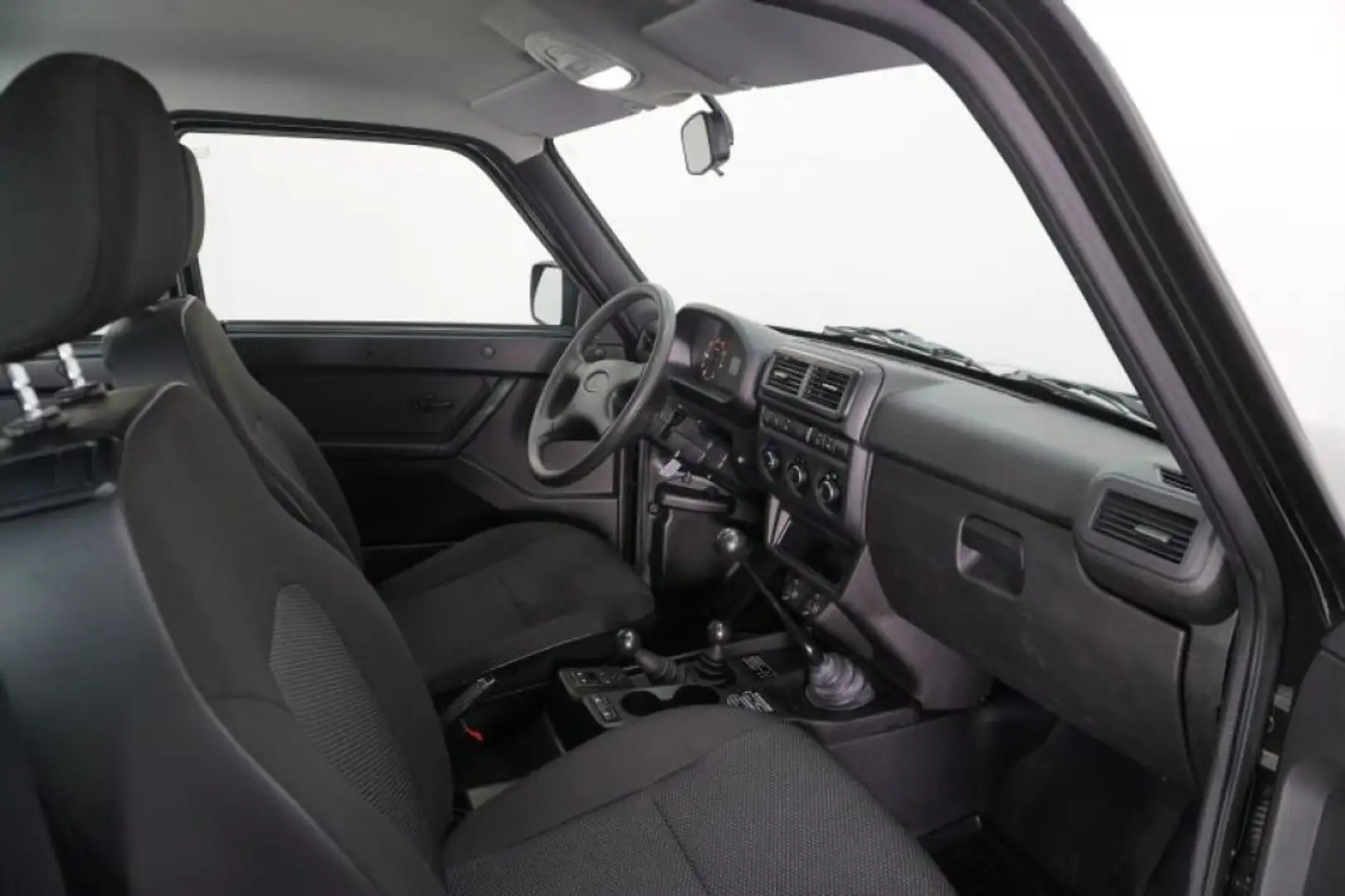 Lada Niva Premium 4x4 1.7 83 cv Nero - 1