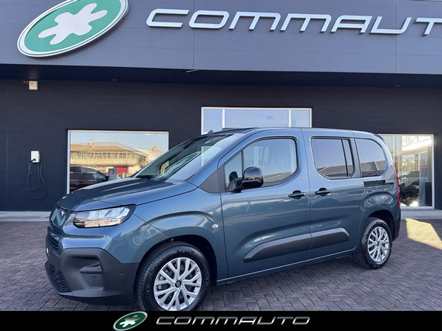 Fiat Doblo Doblò 1.5 BlueHdi 100 CV PC Azul - 1