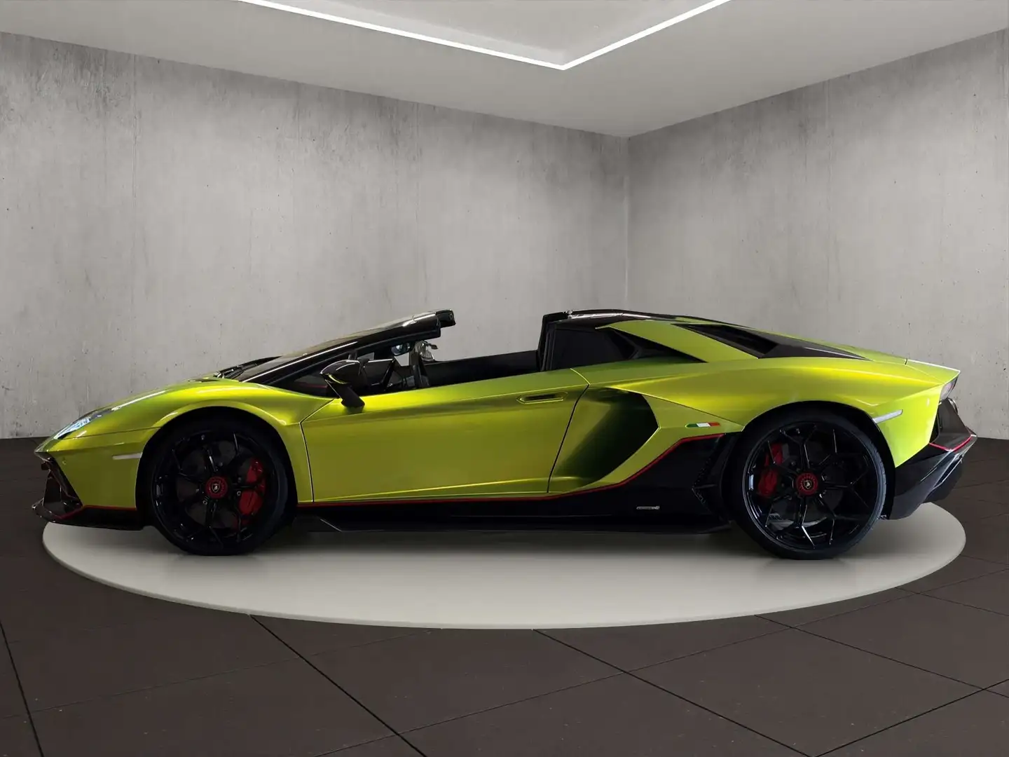 Lamborghini Aventador Aventador Ultimae Roadster Verde - 2
