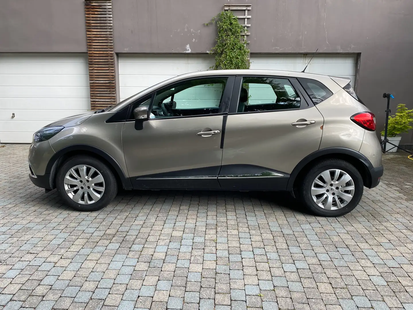 Renault Captur Captur 0.9 TCe Energy Zen Beige - 1