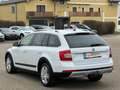 Skoda Octavia Scout*4x4*DSG*Allrad-Kredit*Xenon*AHK*PDC*Navi*Top bijela - thumbnail 4