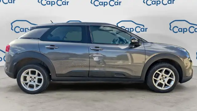 Citroen C4 Cactus view 4
