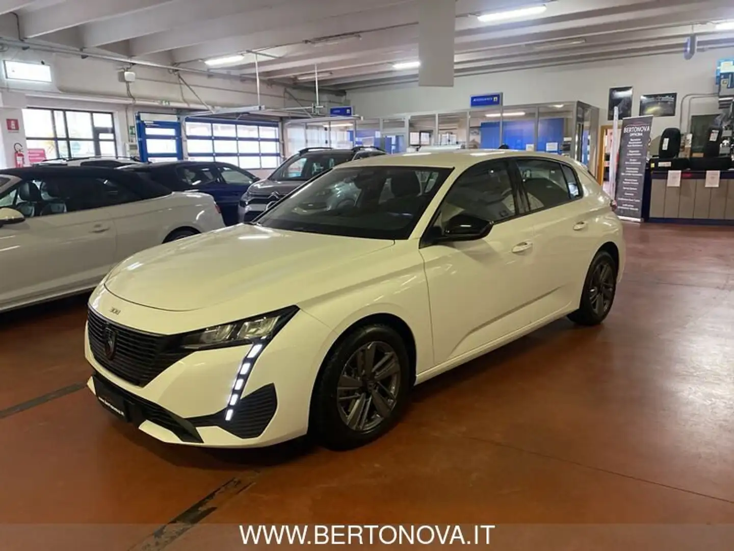 Peugeot 308 BlueHDi 130 S&S Active Pack Weiß - 2