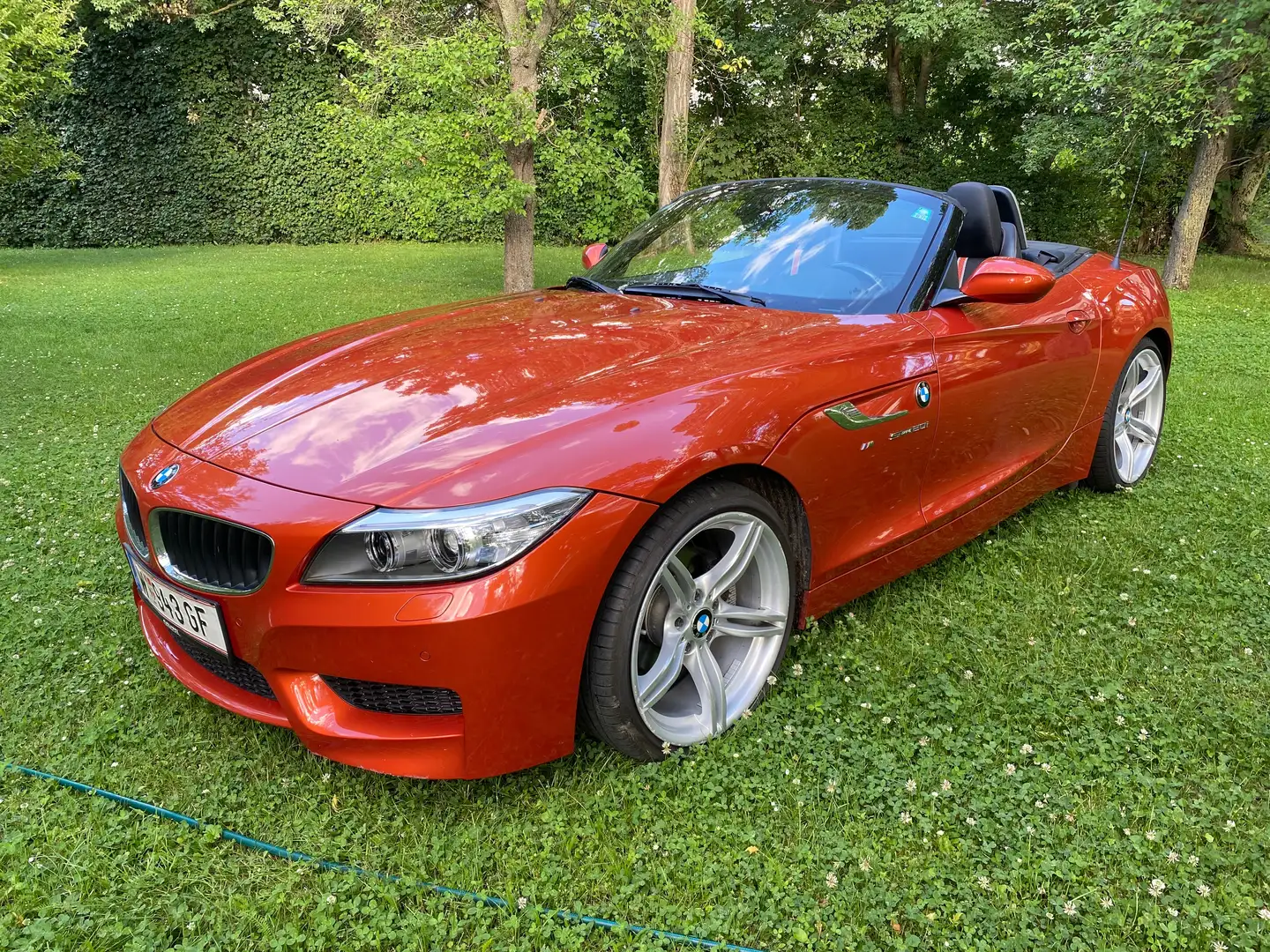BMW Z4 Z4 sDrive 20i Österreich-Paket Österreich-Paket Rot - 1
