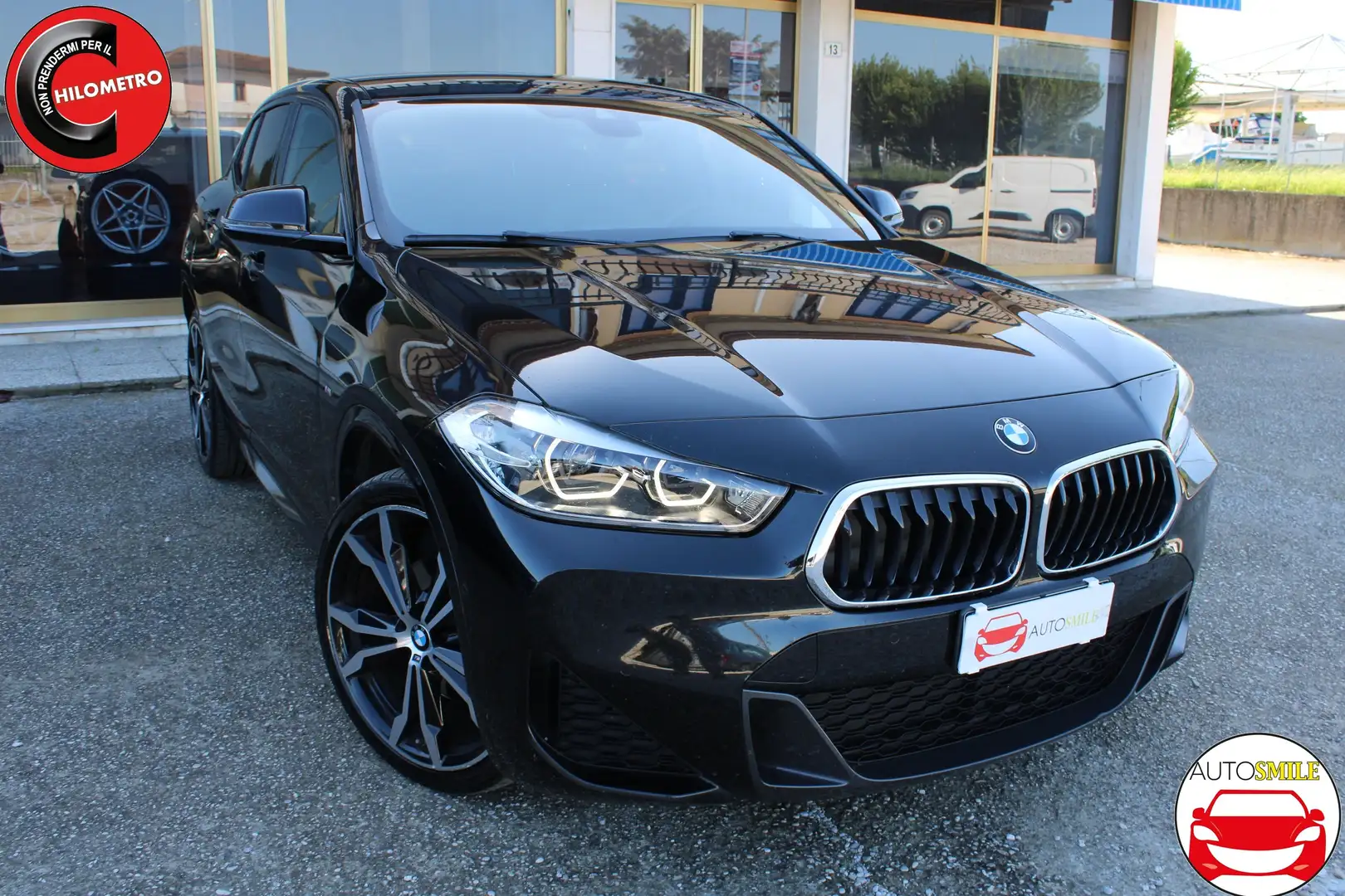 BMW X2 sdrive18d Msport X auto M SPORT Schwarz - 1