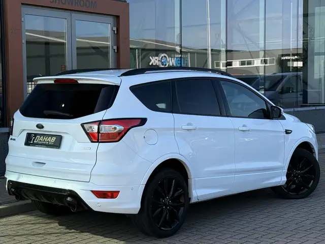 Ford Kuga view 11