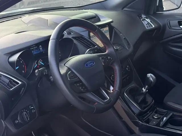 Ford Kuga view 2